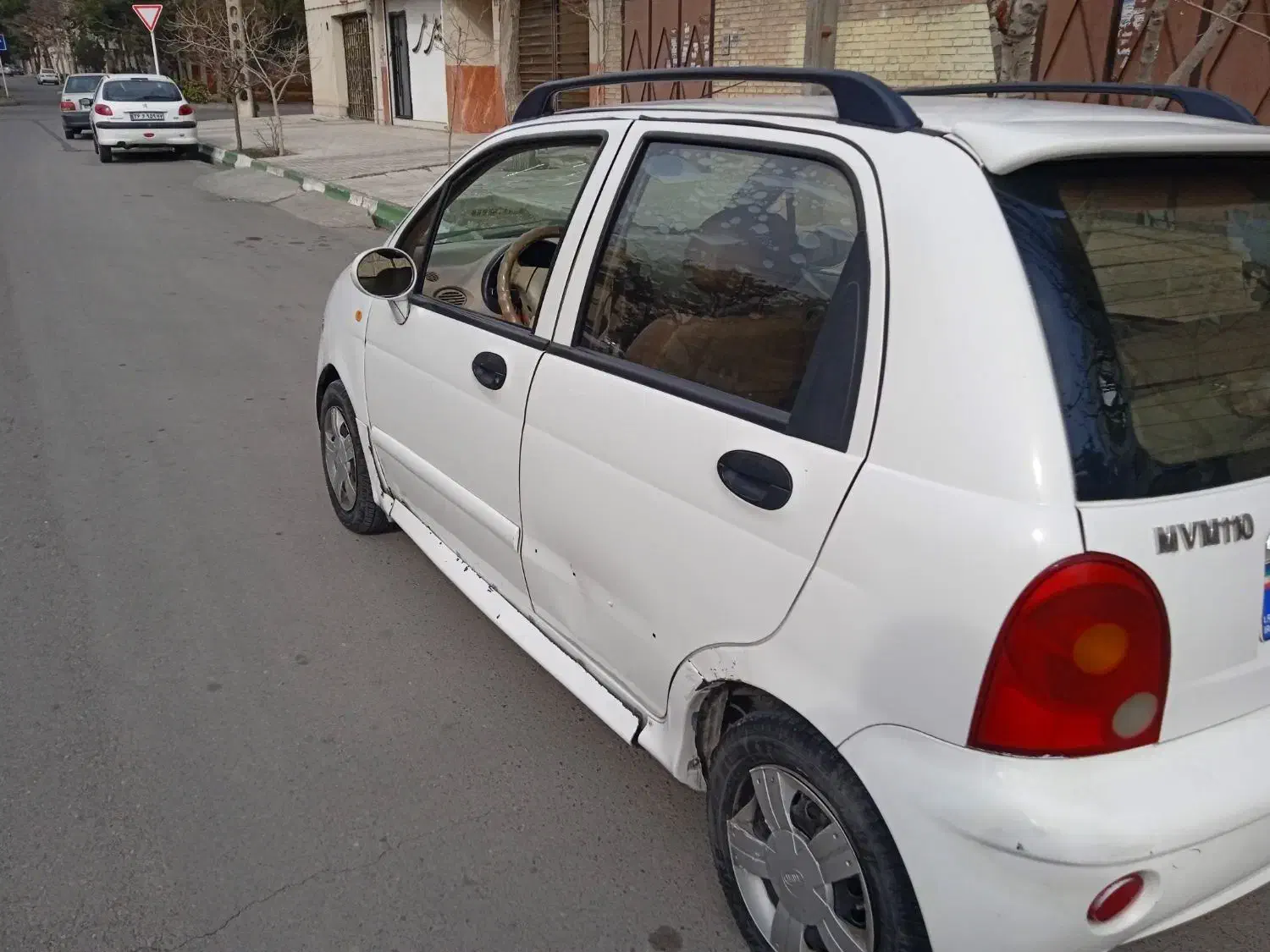 ام وی ام ۱۱۰ مدل ۹۴|خودرو سواری و وانت|مشهد, نیروی هوایی|دیوار