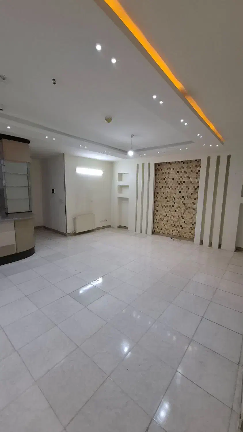 آپارتمان ایثار2 سنددارc3|فروش آپارتمان|فولادشهر, C3|دیوار