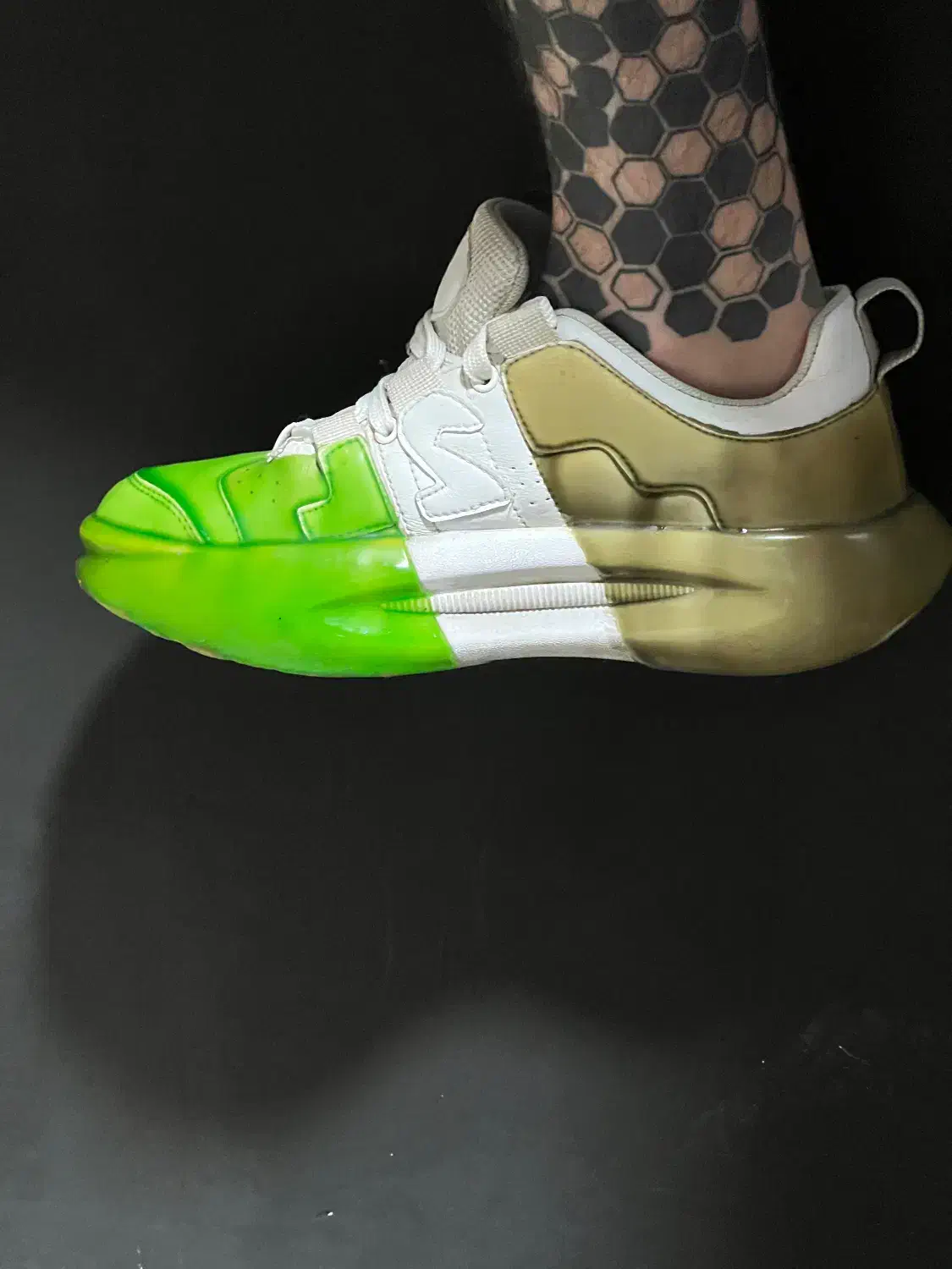 کتونی سایز ۴۱|کیف، کفش، کمربند|رشت, منظریه|دیوار