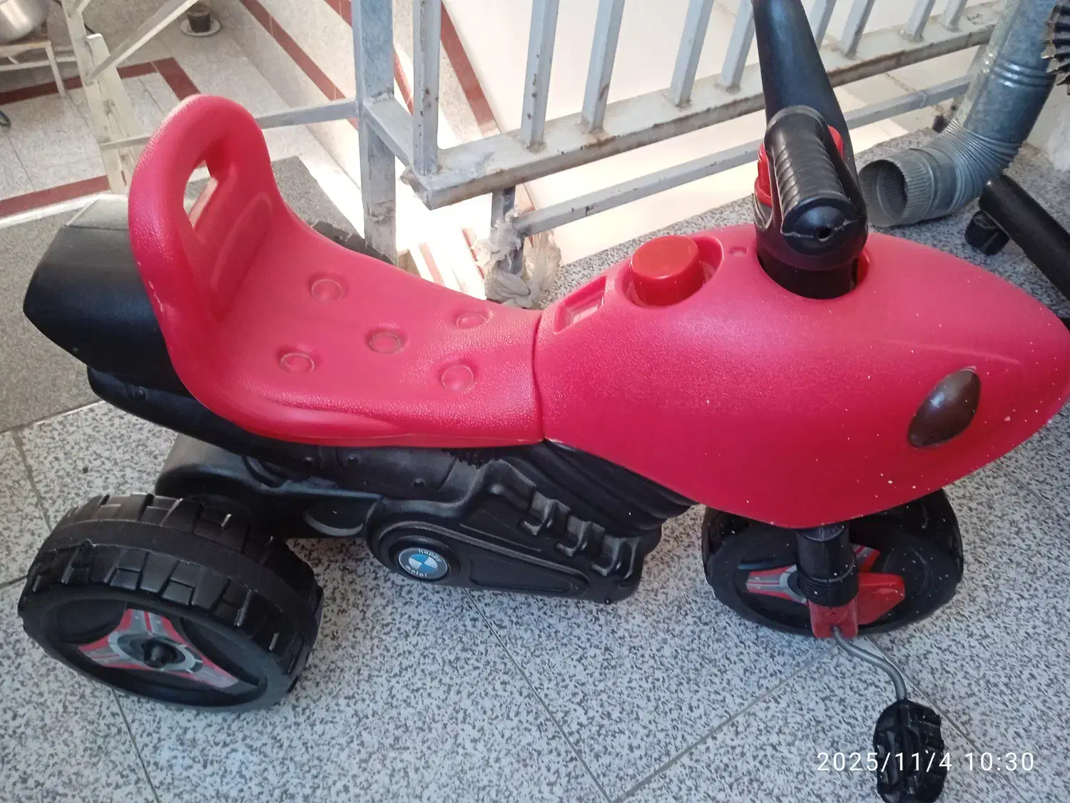 دوچرخه|دوچرخه، اسکیت، اسکوتر|قدس, هفت جوی|دیوار