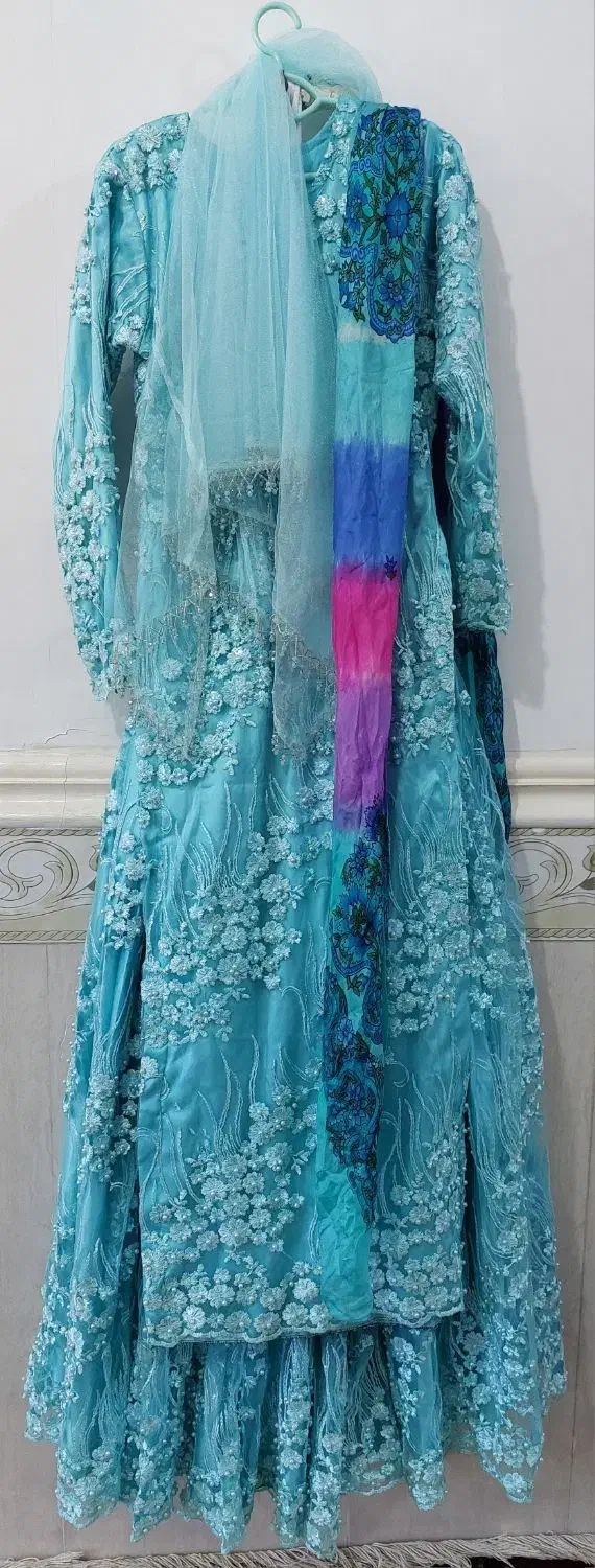 لباس محلی|لباس|آبپخش, |دیوار