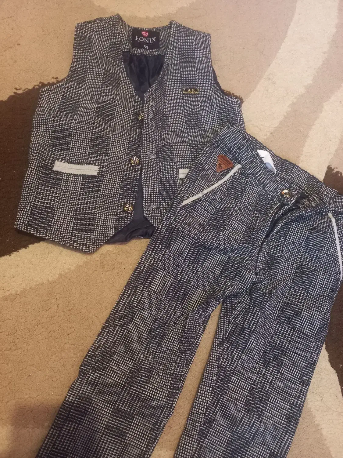 لباس مجلسی پسرونه|کفش و لباس بچه|بندر انزلی, آذربایجان|دیوار