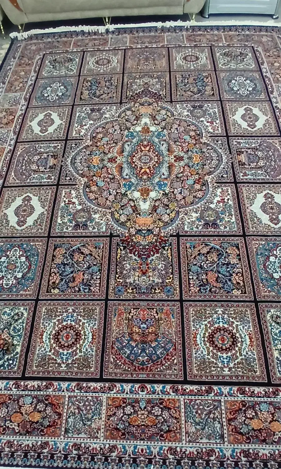 ۸تخته فرش۱۲متری از۴طرح(نوآکبندداخل نایلون)|فرش|قروه, |دیوار