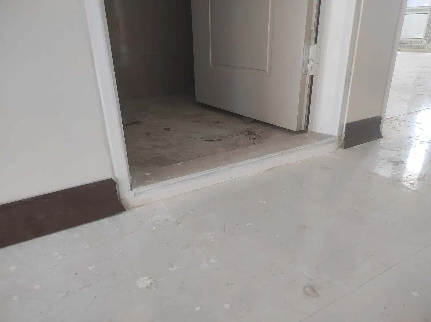 نصب قرنیز پیویسی|استخدام معماری، عمران و ساختمانی|تبریز, |دیوار