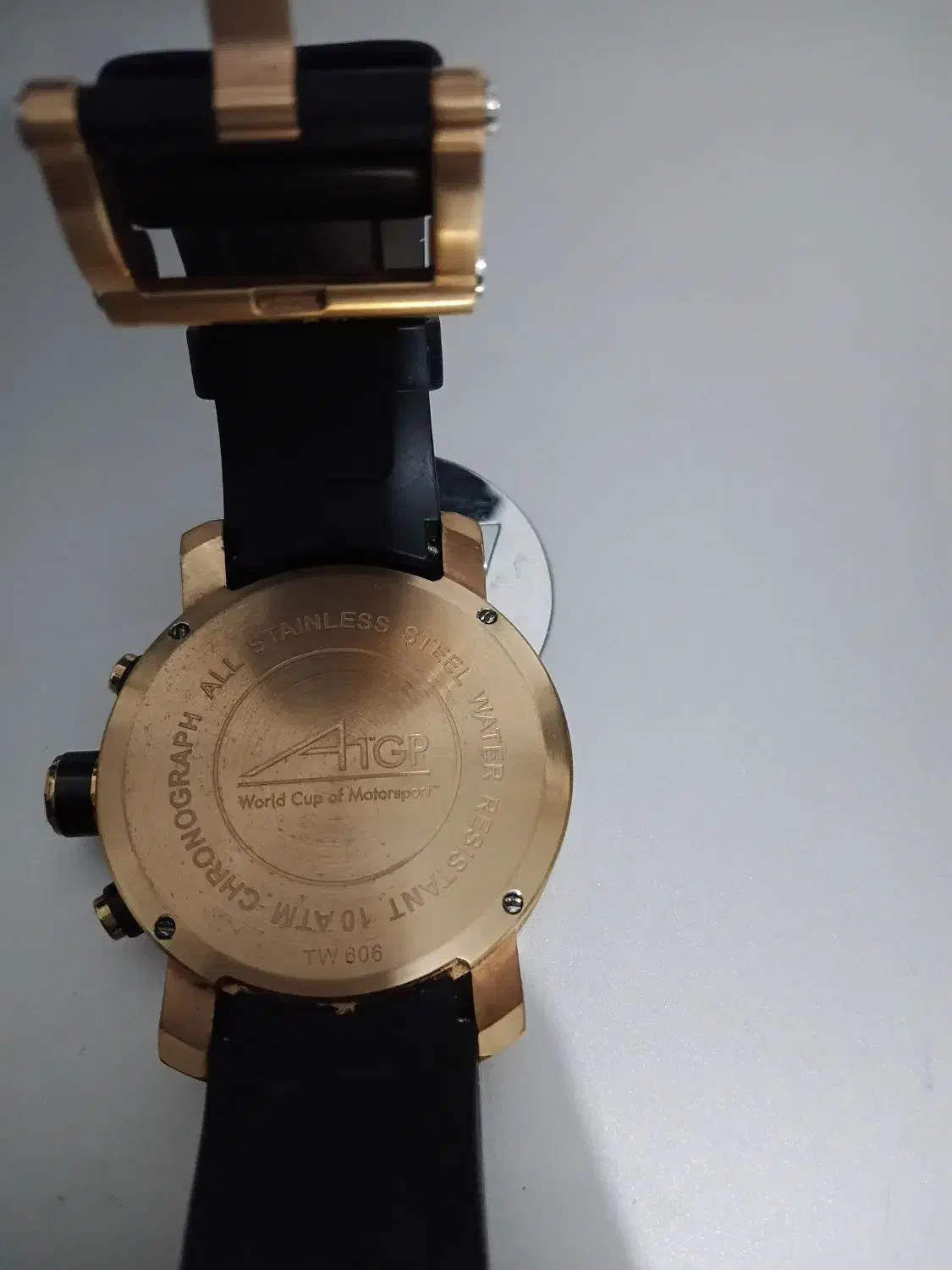 ساعت اصلیtw 600|ساعت|قم, ولیعصر|دیوار