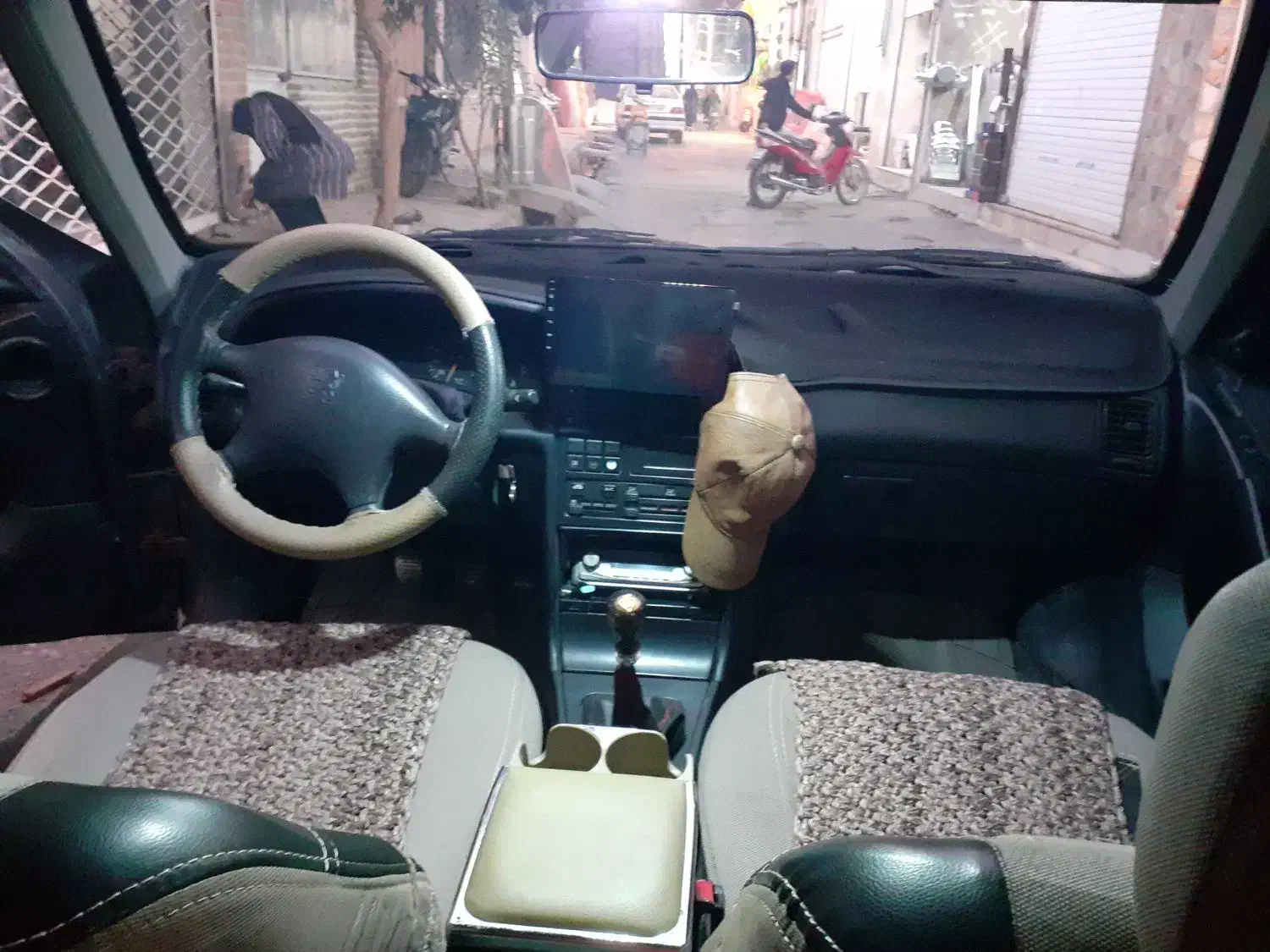 پژو ۴۰۵|خودرو سواری و وانت|تربتحیدریه, شهید بهشتی|دیوار