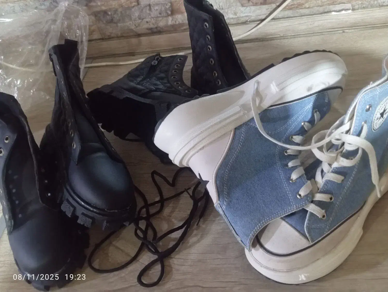 کفش|کیف، کفش، کمربند|پاکدشت, پاکدشت (مامازند)|دیوار