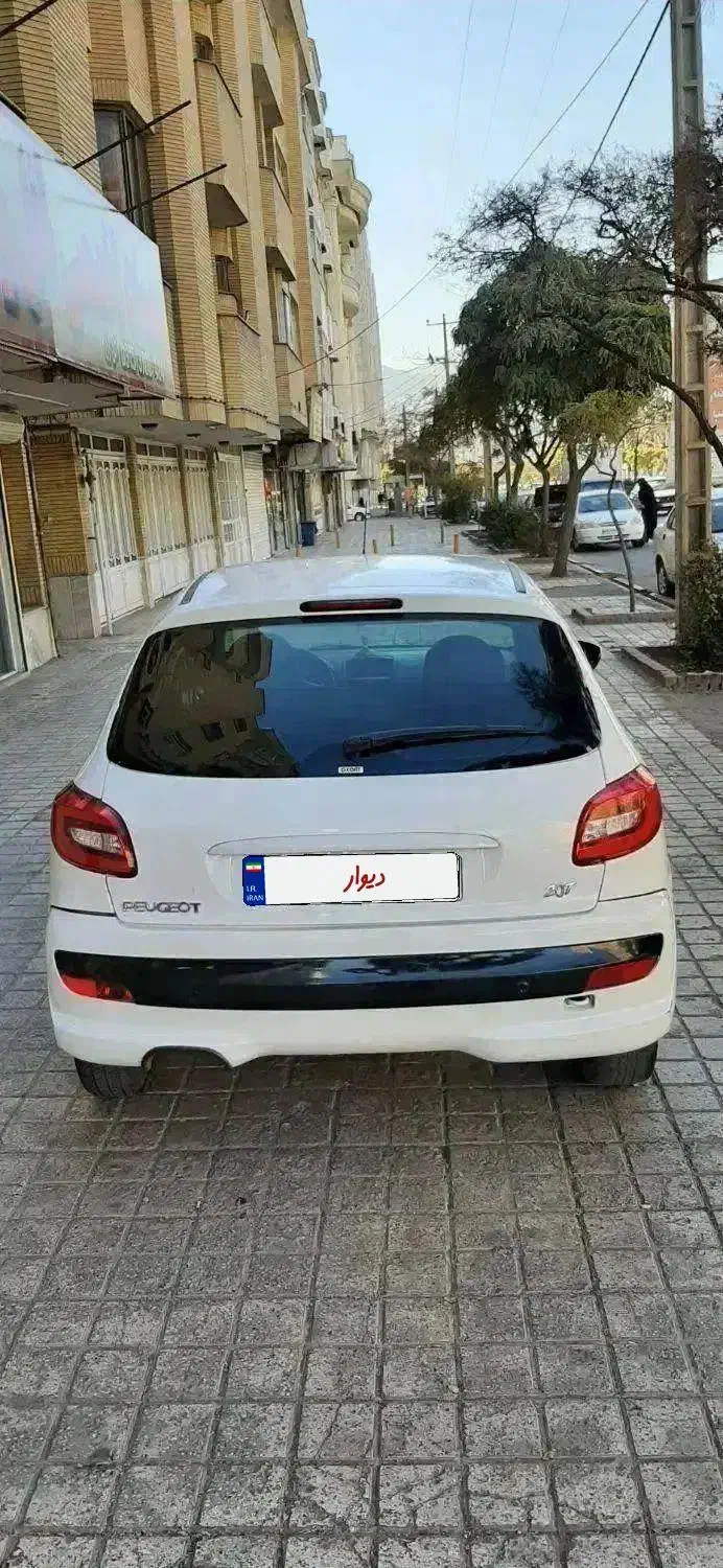 پژوi ۲۰۷ فرانسه|خودرو سواری و وانت|مشهد, شهرآرا|دیوار