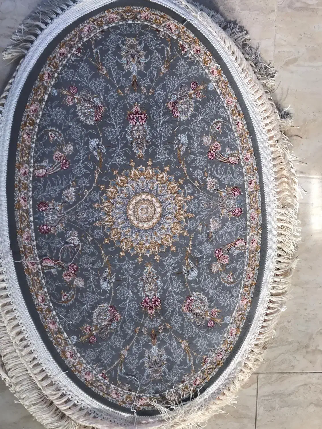 پادری بیضی|پادری|قم, انسجام|دیوار