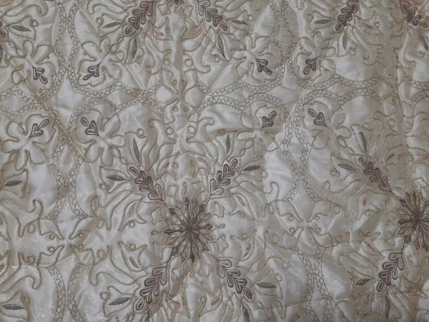 روتختی ساتن گل برجسته|سرویس روتختی|رشت, پیرکلاچای|دیوار