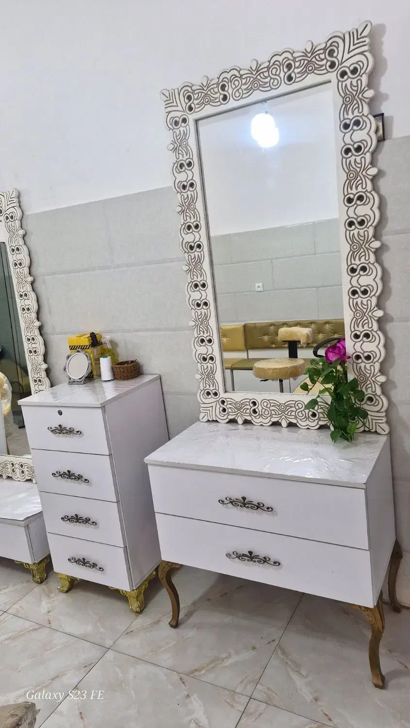 آیینه|آینه|اراک, |دیوار