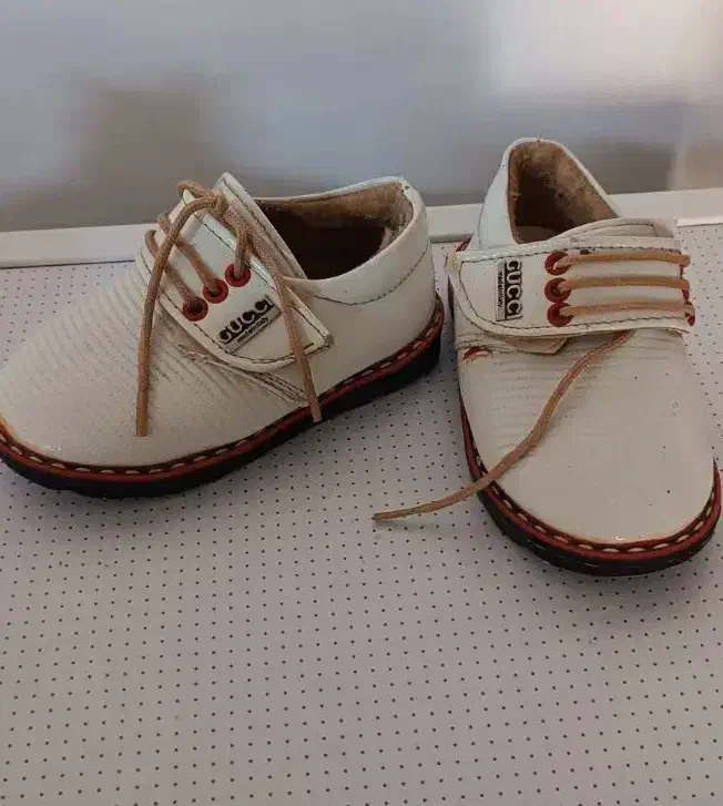 تعدادی کفش کودک سایز24|کفش و لباس بچه|میانه, |دیوار