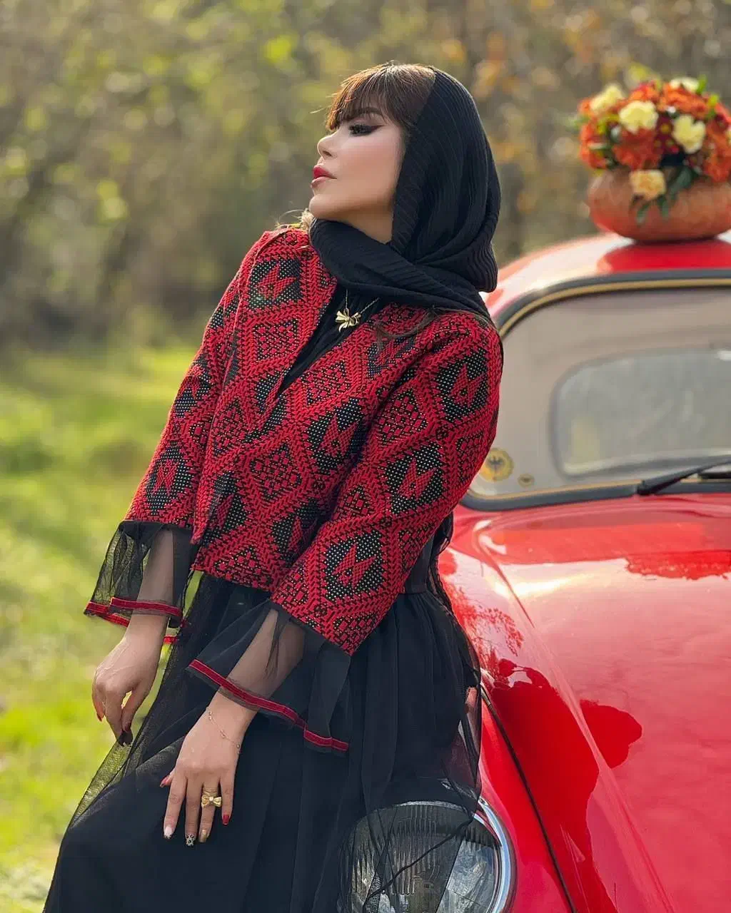 مانتویلدای امسال بخر سال دیگه پرداخت کن|لباس|کاشان, عربها|دیوار