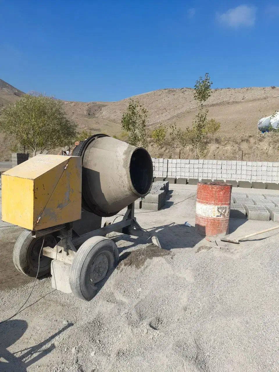 بلوک زنی|ماشین‌آلات صنعتی|اهر, |دیوار