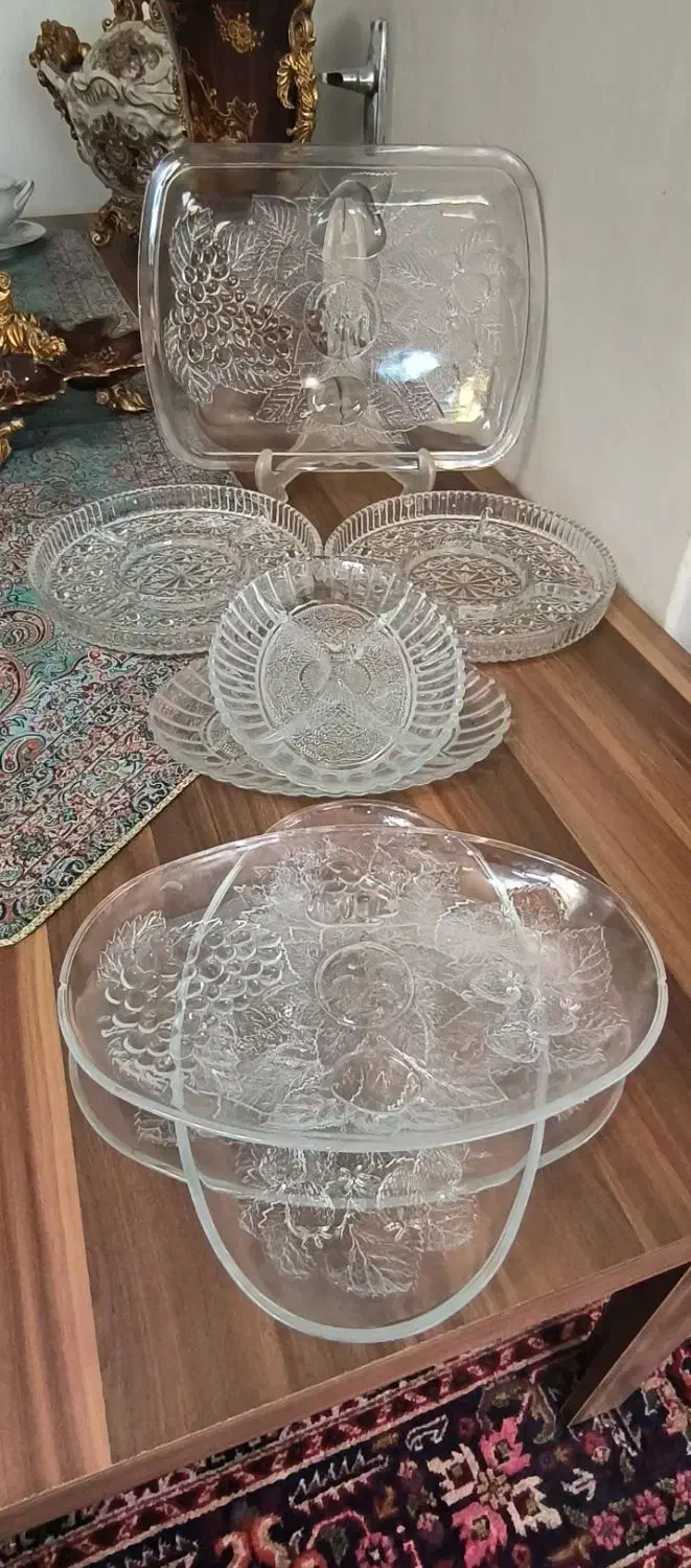 تعدادی وسایل بلوریجات ،به قیمت پایین|ظروف سرو و پذیرایی|تبریز, |دیوار