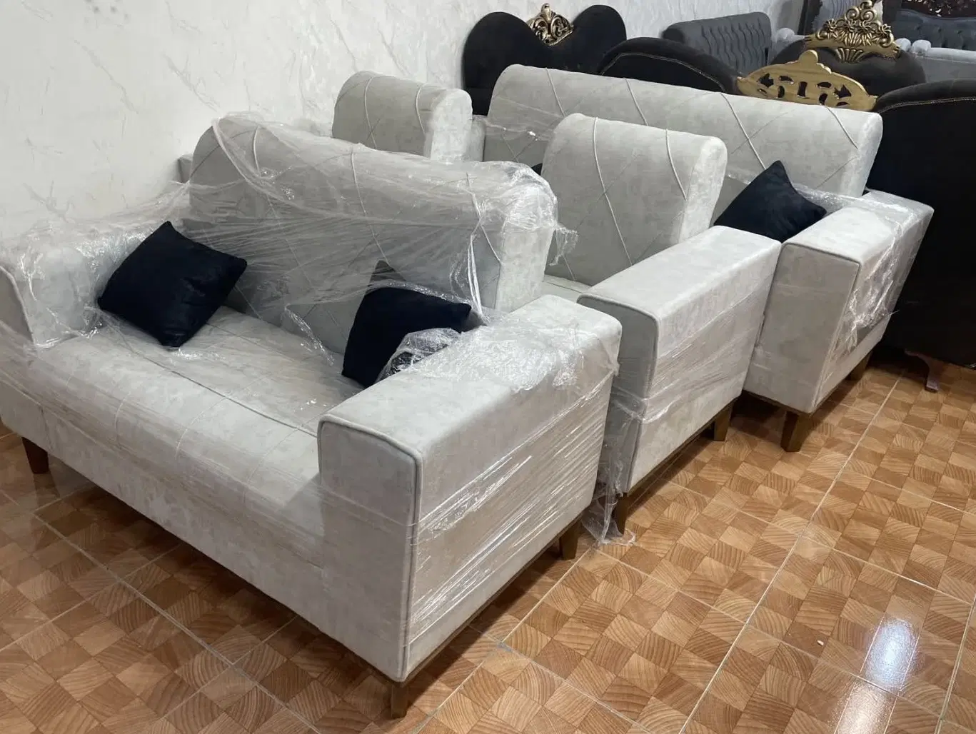 --بل آزی تا|حراج|اصفهان, دهنو|دیوار