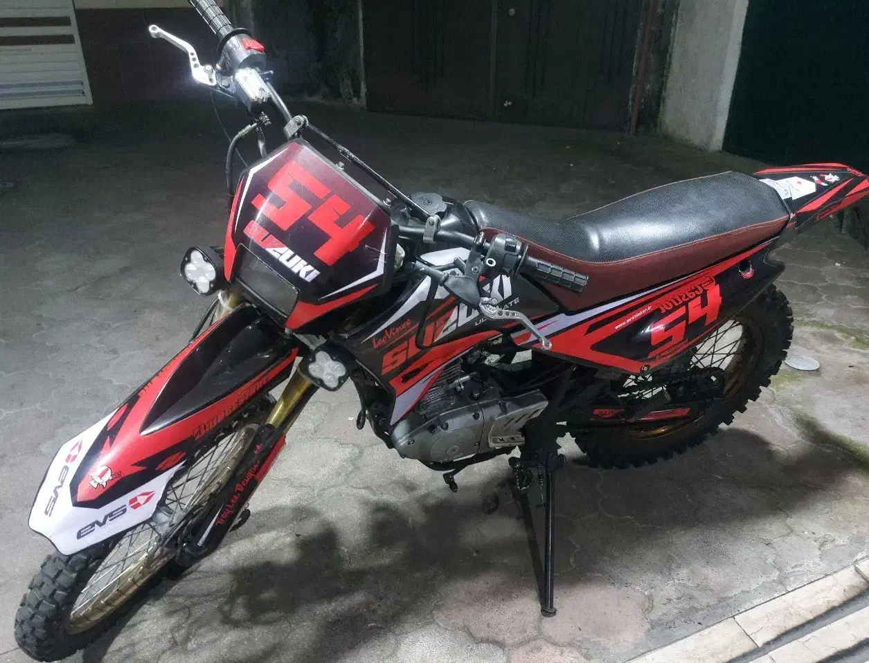 تریل روان ۲۰۰|موتورسیکلت|بندر انزلی, معلم|دیوار