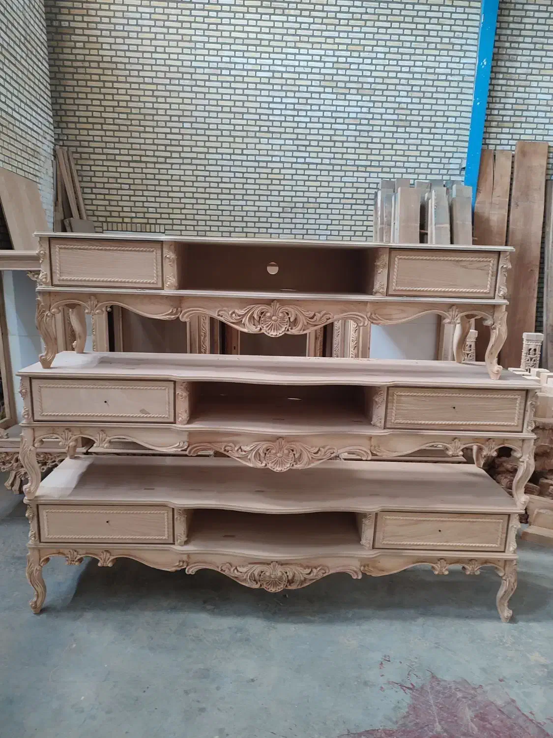 کارگر ماهر یا نیمه ماهر نجاری|استخدام صنعتی، فنی، مهندسی|قنوات, |دیوار