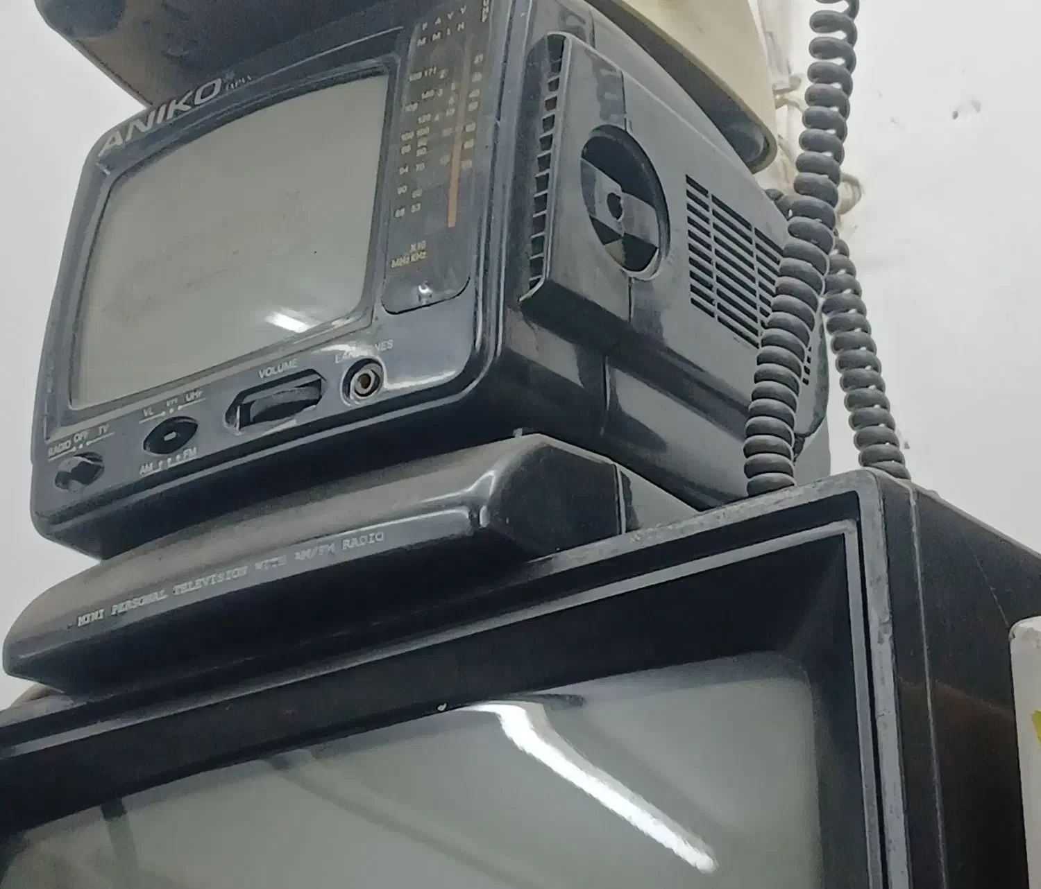 تلویزیون|تلویزیون و پروژکتور|قزوین, |دیوار