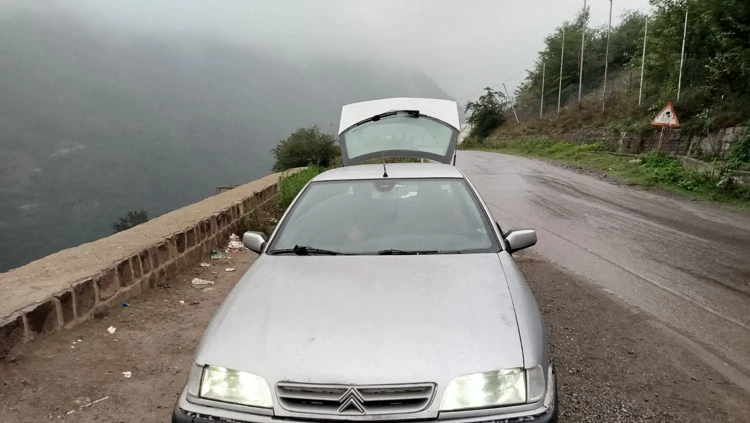 زانتیا ۲۰۰۰ خرج شده واقعی مدل ۸۳|خودرو سواری و وانت|مشهد, جانباز|دیوار