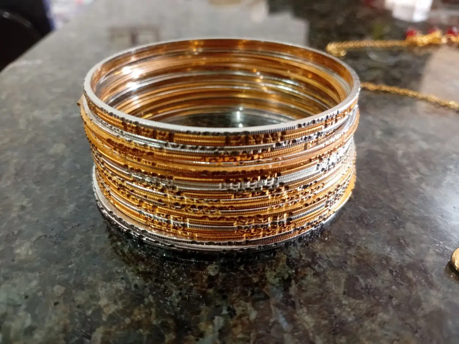 فروش طلای  روسی.رنگ ثابت|بدلیجات|آبدانان, |دیوار