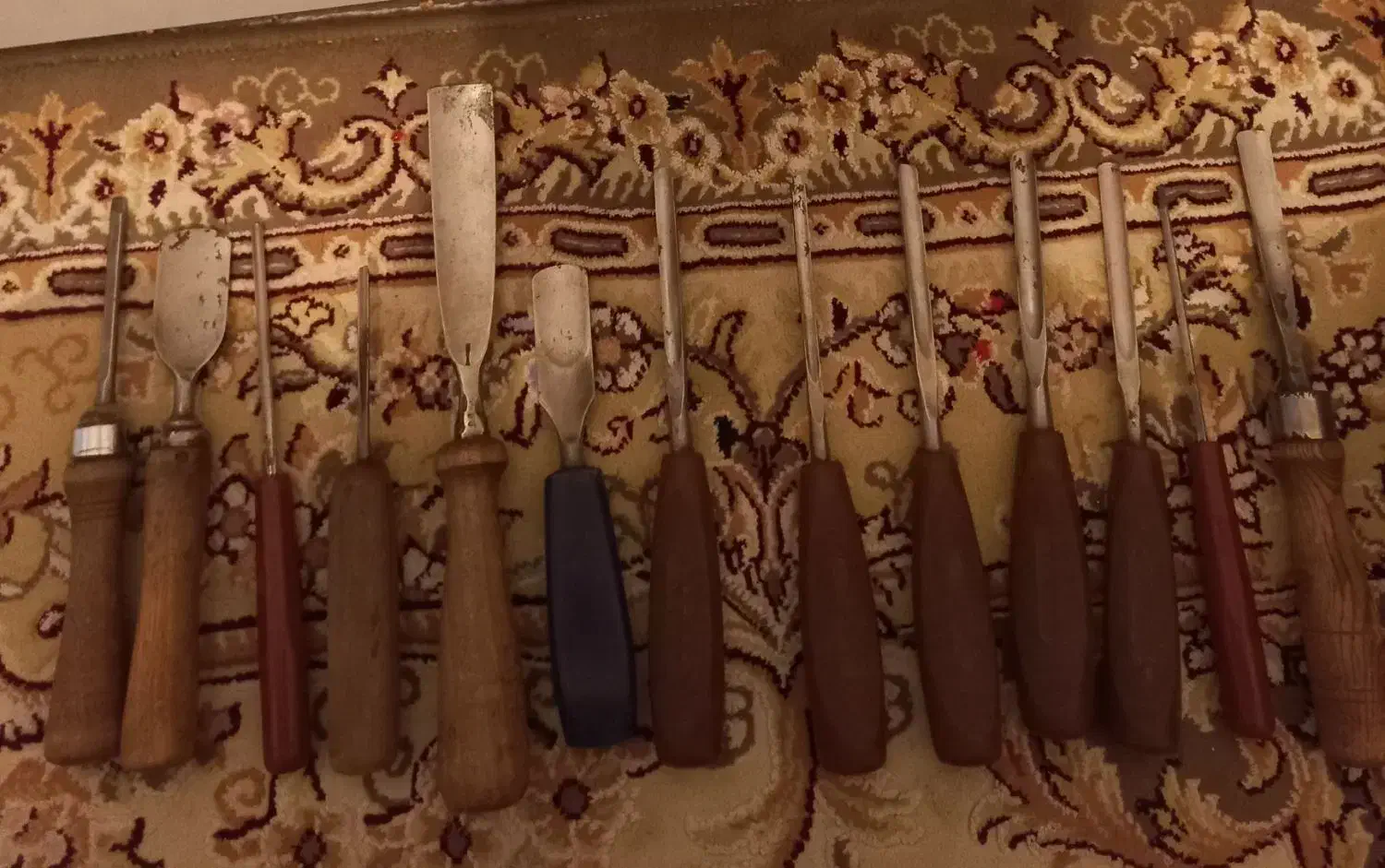 مغار|ابزارآلات|چهارباغ, |دیوار