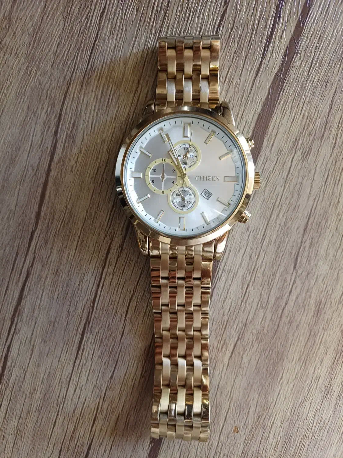 سیتیزن|ساعت|تهران, آبشار|دیوار