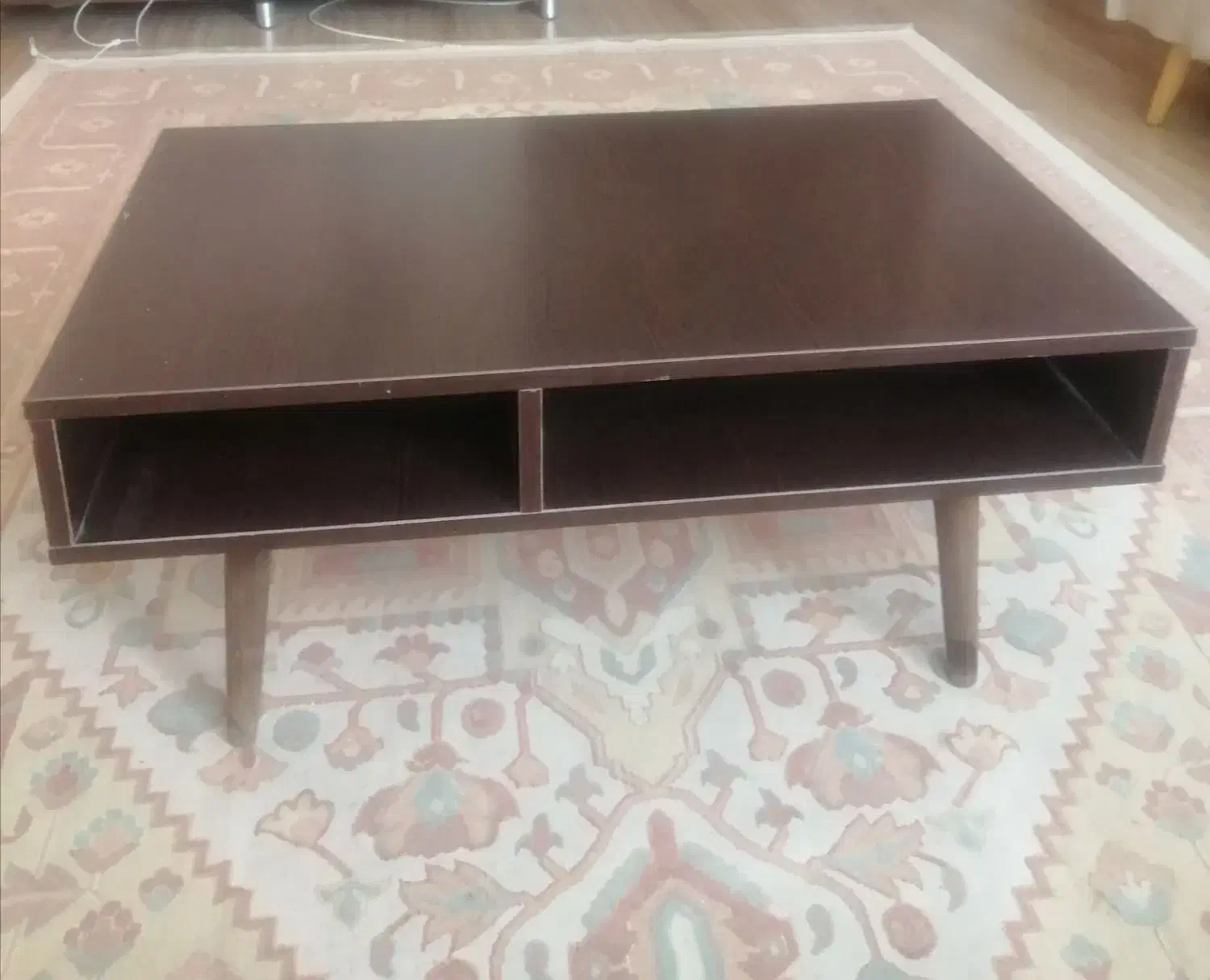 میز وسط|مبلمان خانگی و میز عسلی|صدرا-فارس, فاز ۱|دیوار