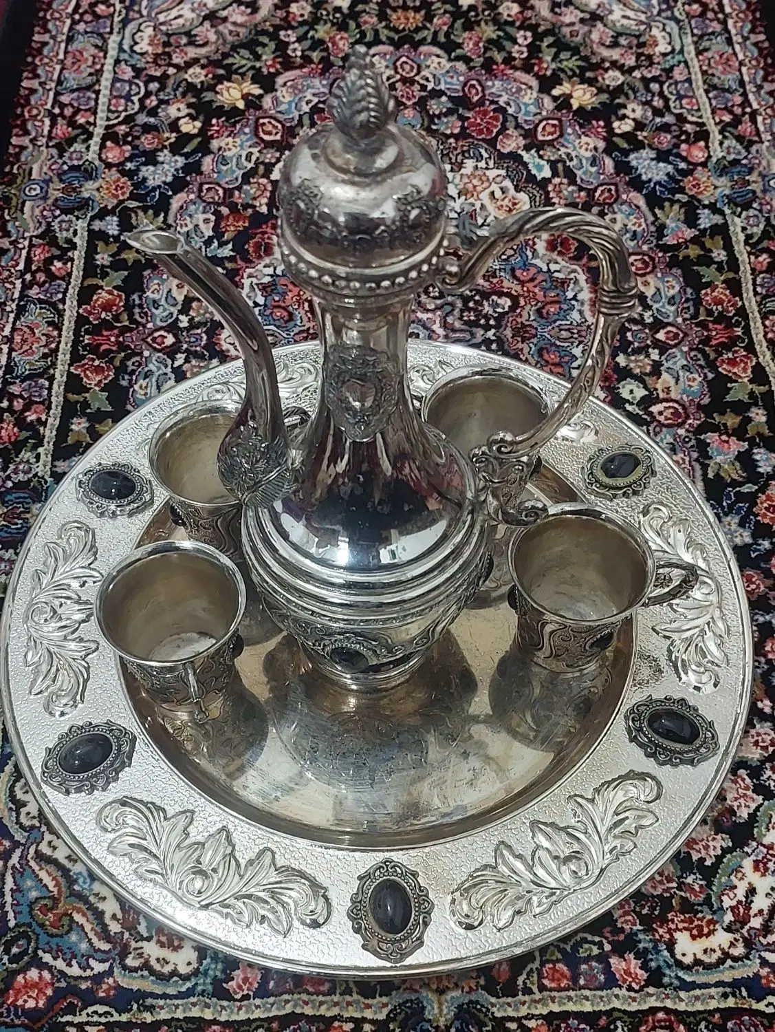 دکوری|مجسمه، تندیس، ماکت|اقبالیه, |دیوار