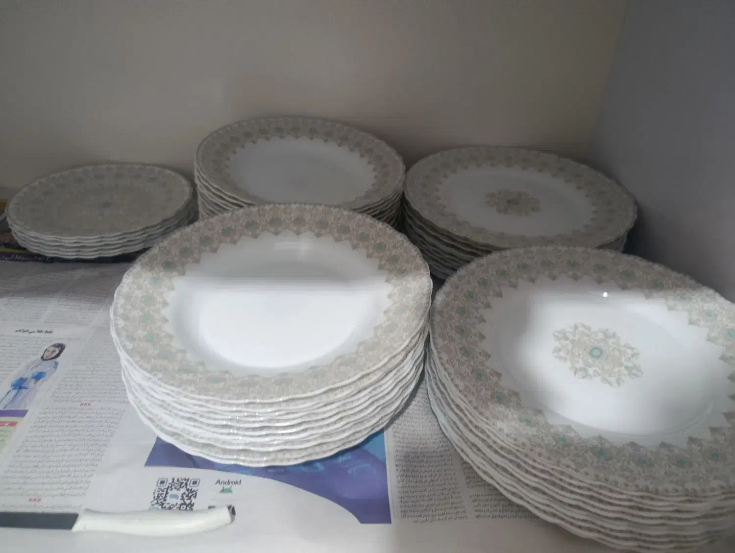 آکروپال جنس عالی ۴دست|ظروف سرو و پذیرایی|سمنان, |دیوار