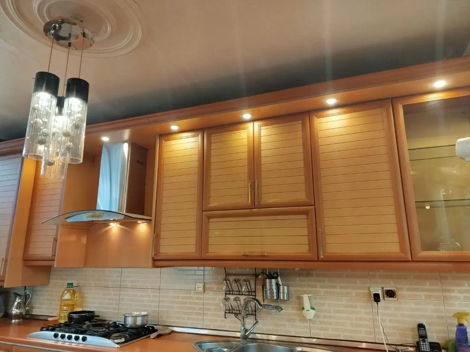 یک دست کابینت به متراژ تقریبی ۹متر|مصالح و تجهیزات ساختمان|تهران, هفده شهریور|دیوار