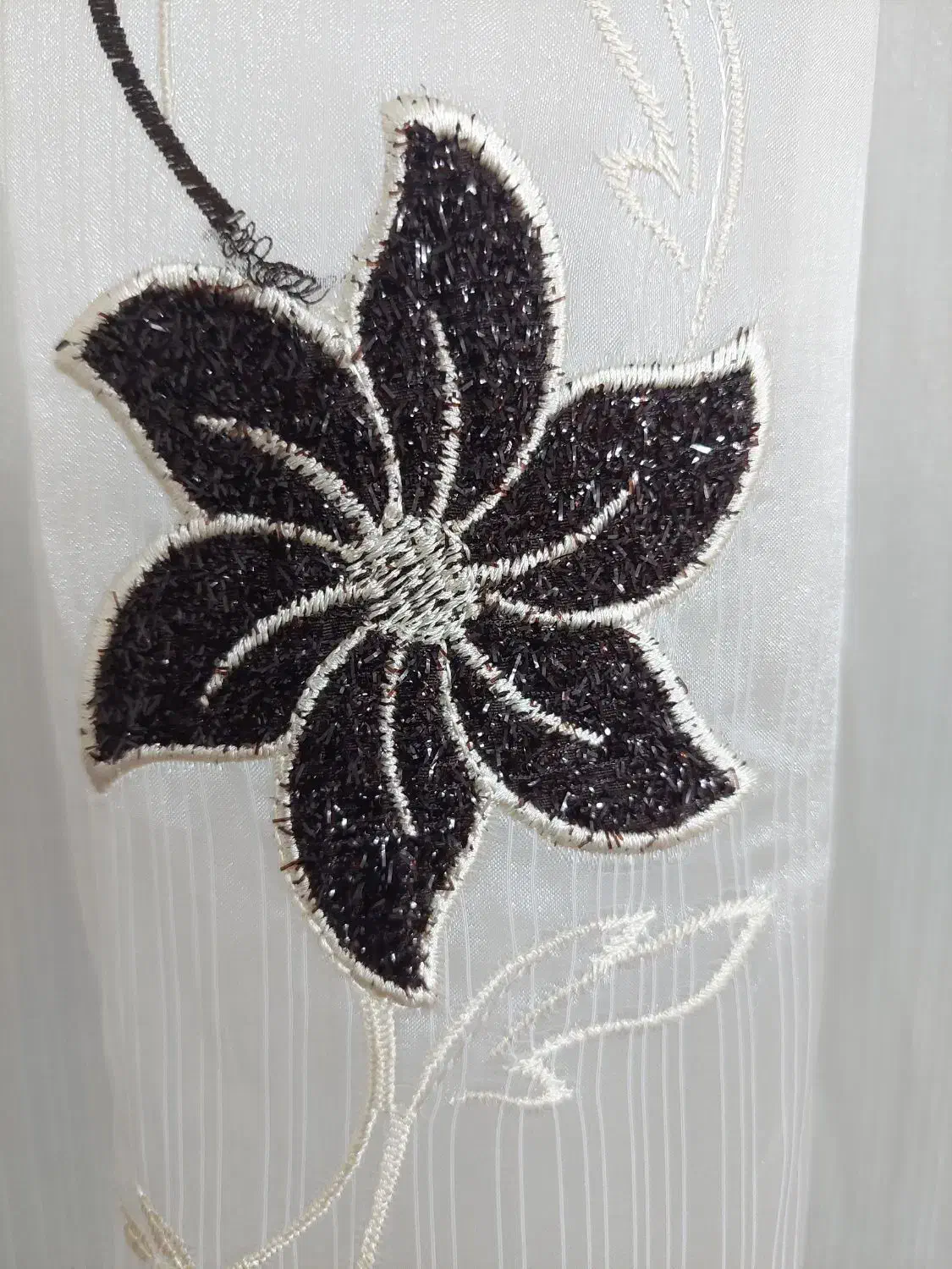 پرده حریر گلدار|پرده، رانر، رومیزی|مشهد, شهرک ابوذر|دیوار