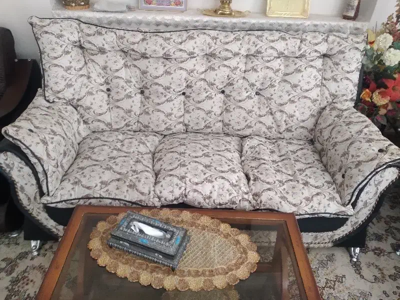 مدل ۷نفر همراه عسلی|مبلمان خانگی و میز عسلی|شاهرود, |دیوار