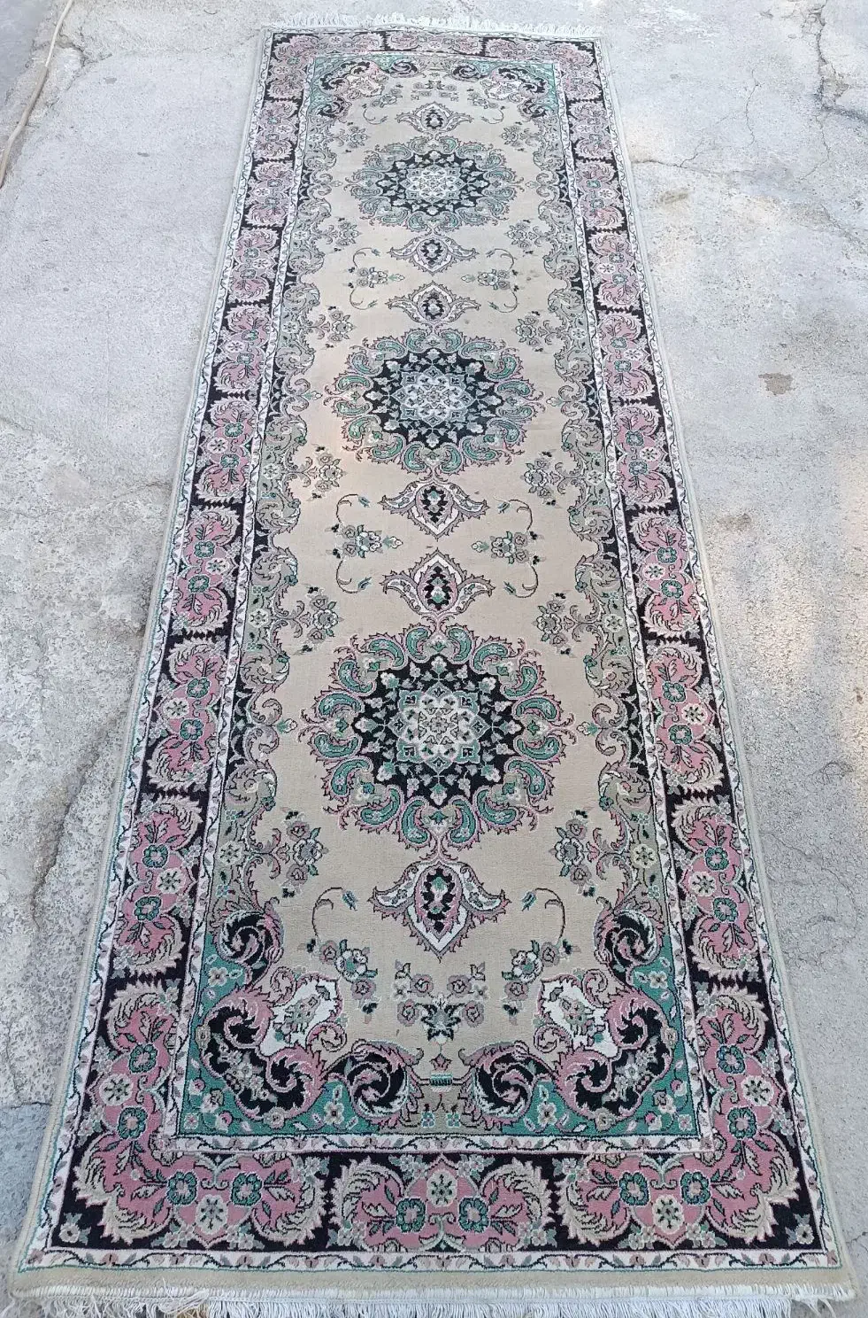 فرش راهروی|فرش|مسجد سلیمان, |دیوار