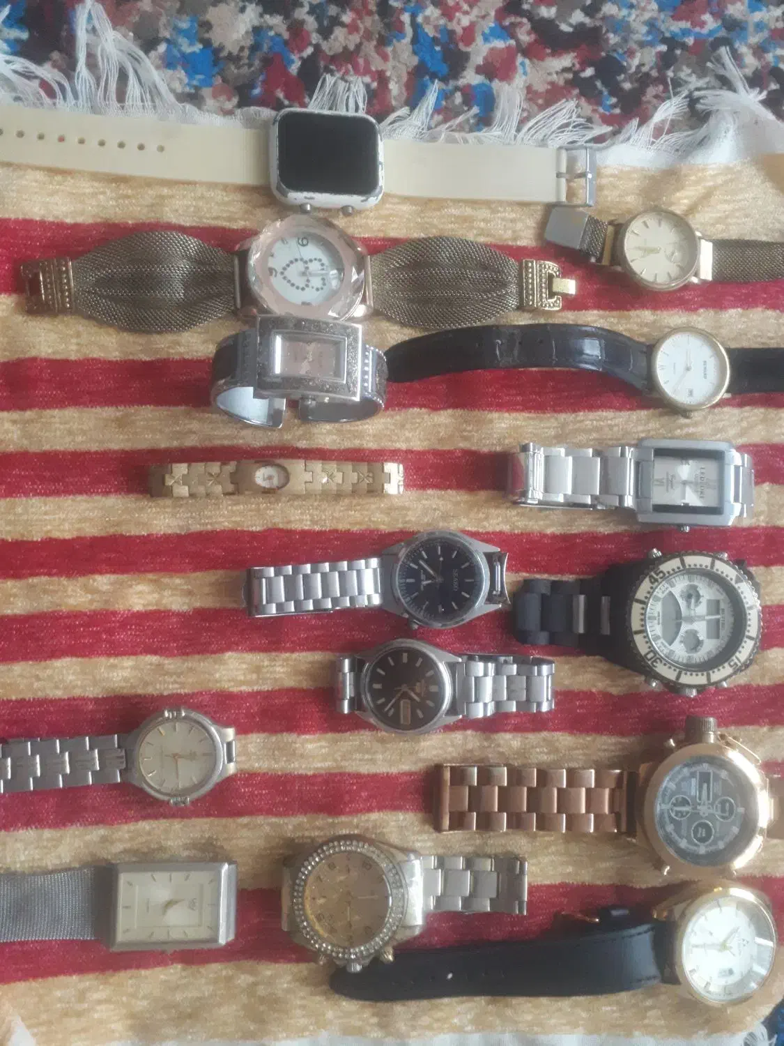 ساعت مچی|ساعت|علی‌آباد کتول, |دیوار