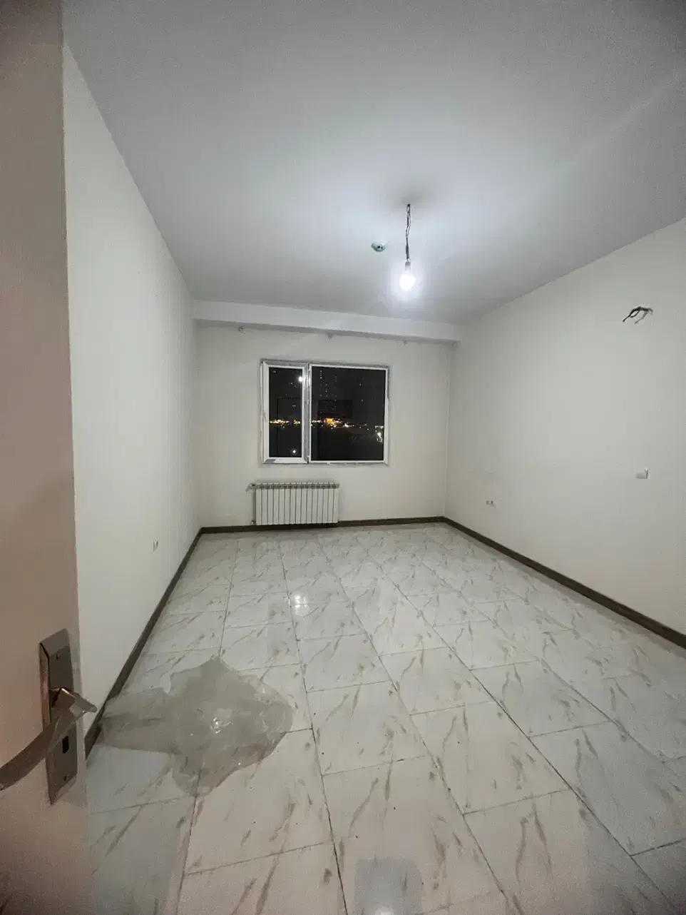 واحد ۱۳۰ متر غرق نور و آفتاب سران حکیم/شهرک خرازی