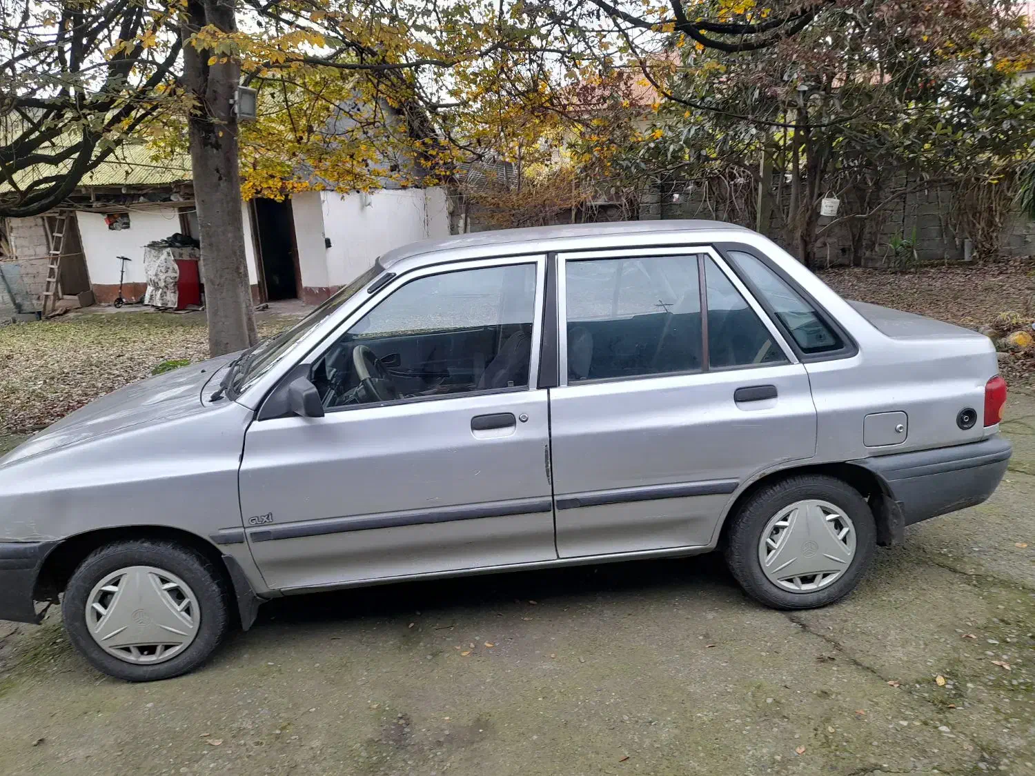 پراید نقره ای مدل 83|خودرو سواری و وانت|رشت, کوی مهر|دیوار