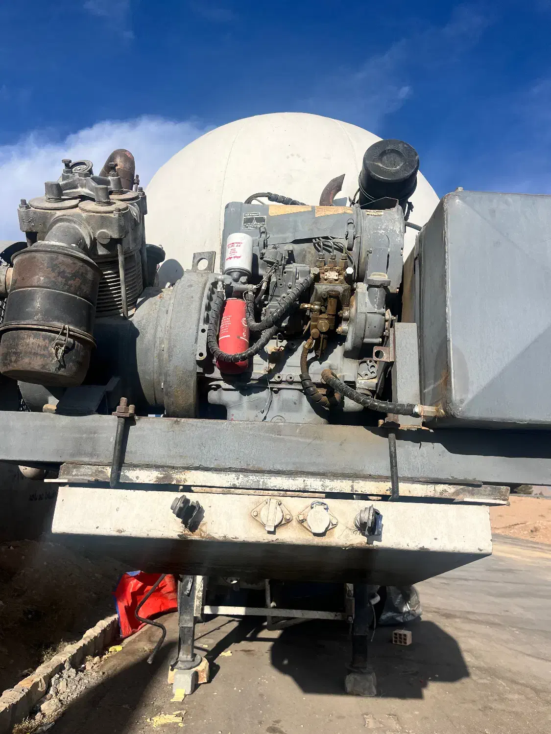 بونکر|ماشین‌آلات صنعتی|قائن, |دیوار