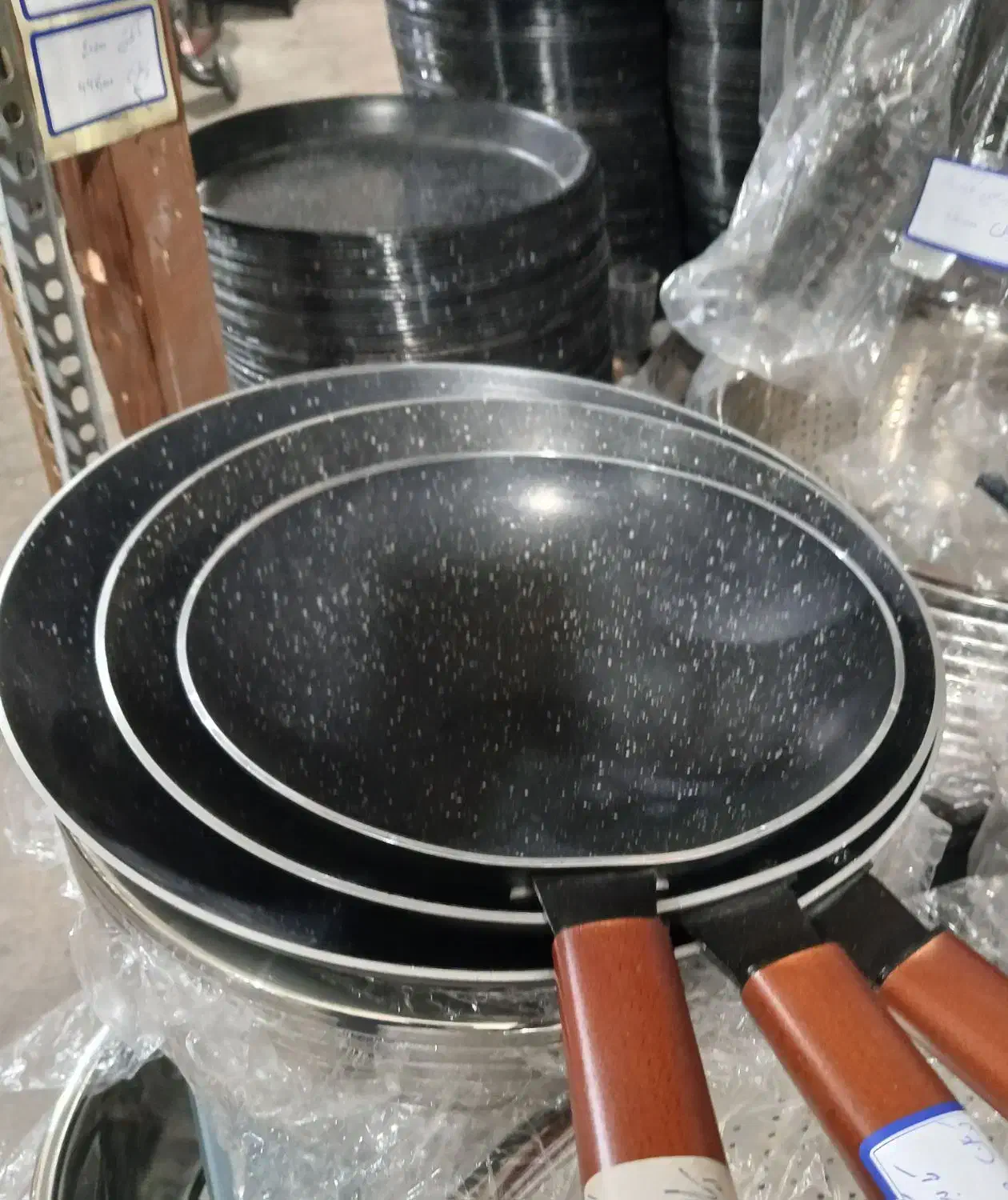 تابه|ظروف پختوپز|شیراز, گود عربان|دیوار