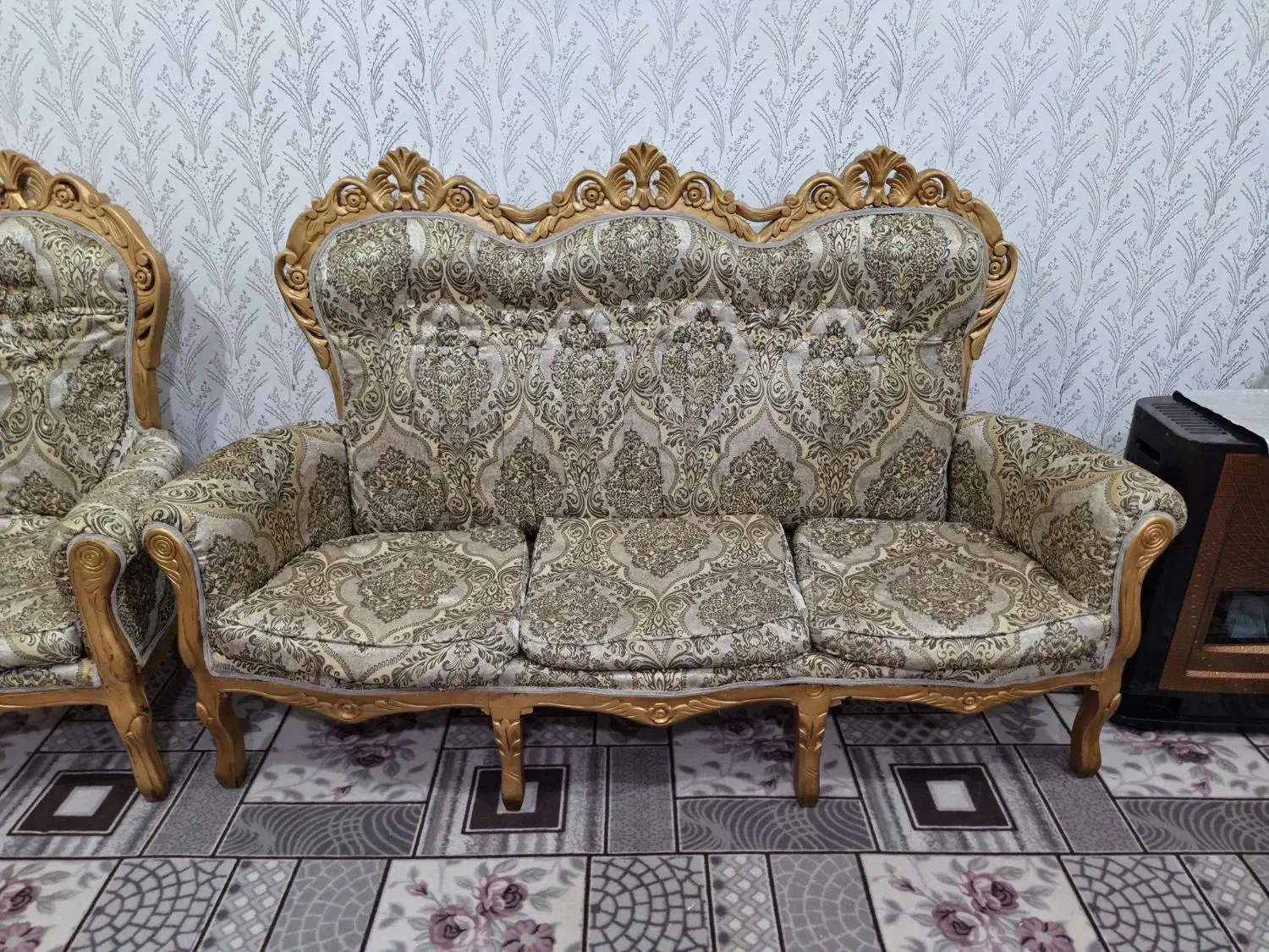 مبل سلطنتی 9 نفره|مبلمان خانگی و میز عسلی|بناب, |دیوار