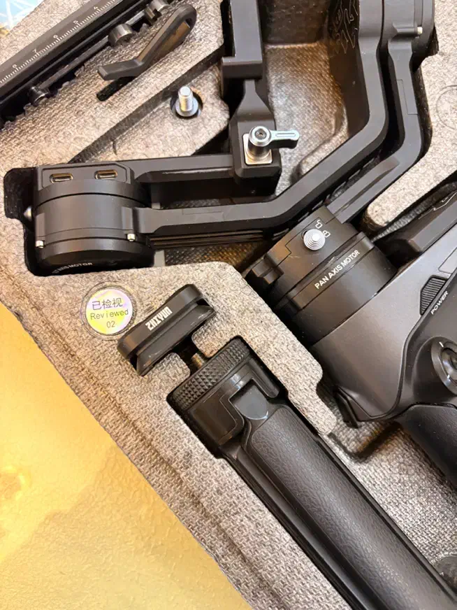 گیمبال ژیون zhiyun ویبیل ۲ اس|دوربین عکاسی و فیلم‌برداری|تهران, کاشانک|دیوار