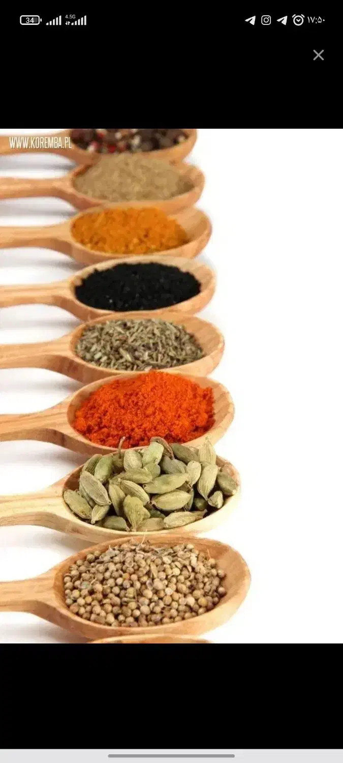 زردچوبه و فلفل سیاه و قرمز|خوردنی و آشامیدنی|رشت, باهنر|دیوار