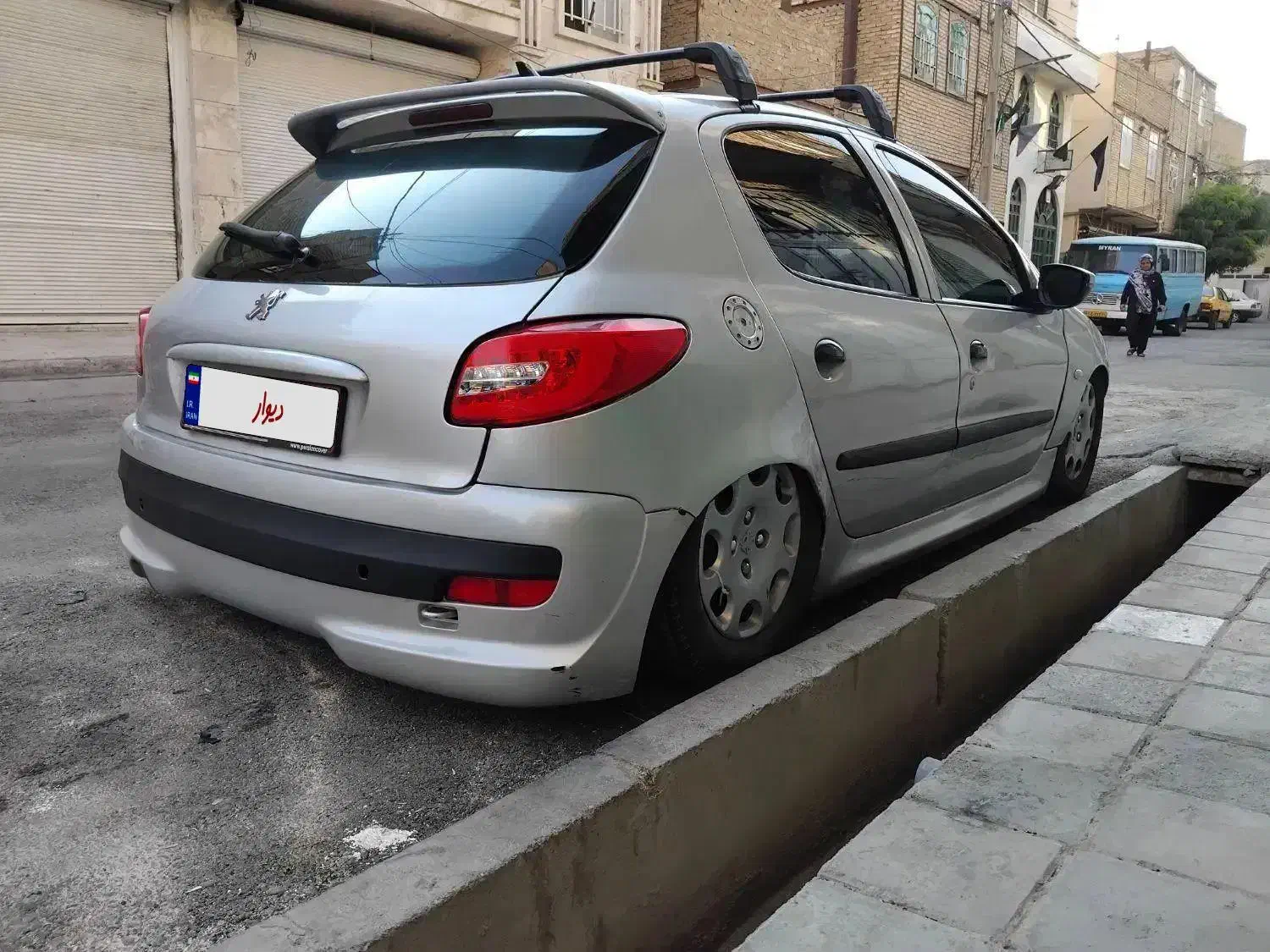 فروش|خودرو سواری و وانت|رباط‌کریم, شهرک صنعتی زواره‌ای|دیوار