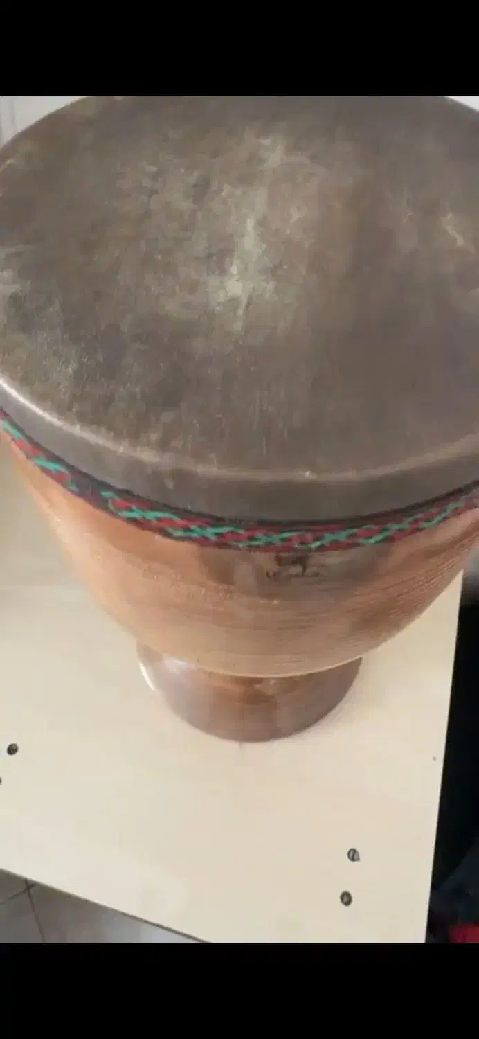 تنبک|سازهای سنتی|کرج, مهرویلا جنوبی|دیوار