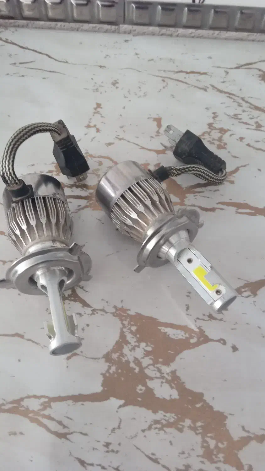 لامپ ماشین|قطعات یدکی و لوازم جانبی|تاکستان, |دیوار