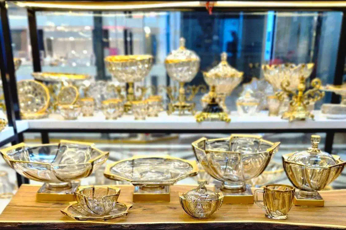 حراج انواع شکلات خوری ویژه شب یلدا|ظروف سرو و پذیرایی|قم, پردیسان|دیوار