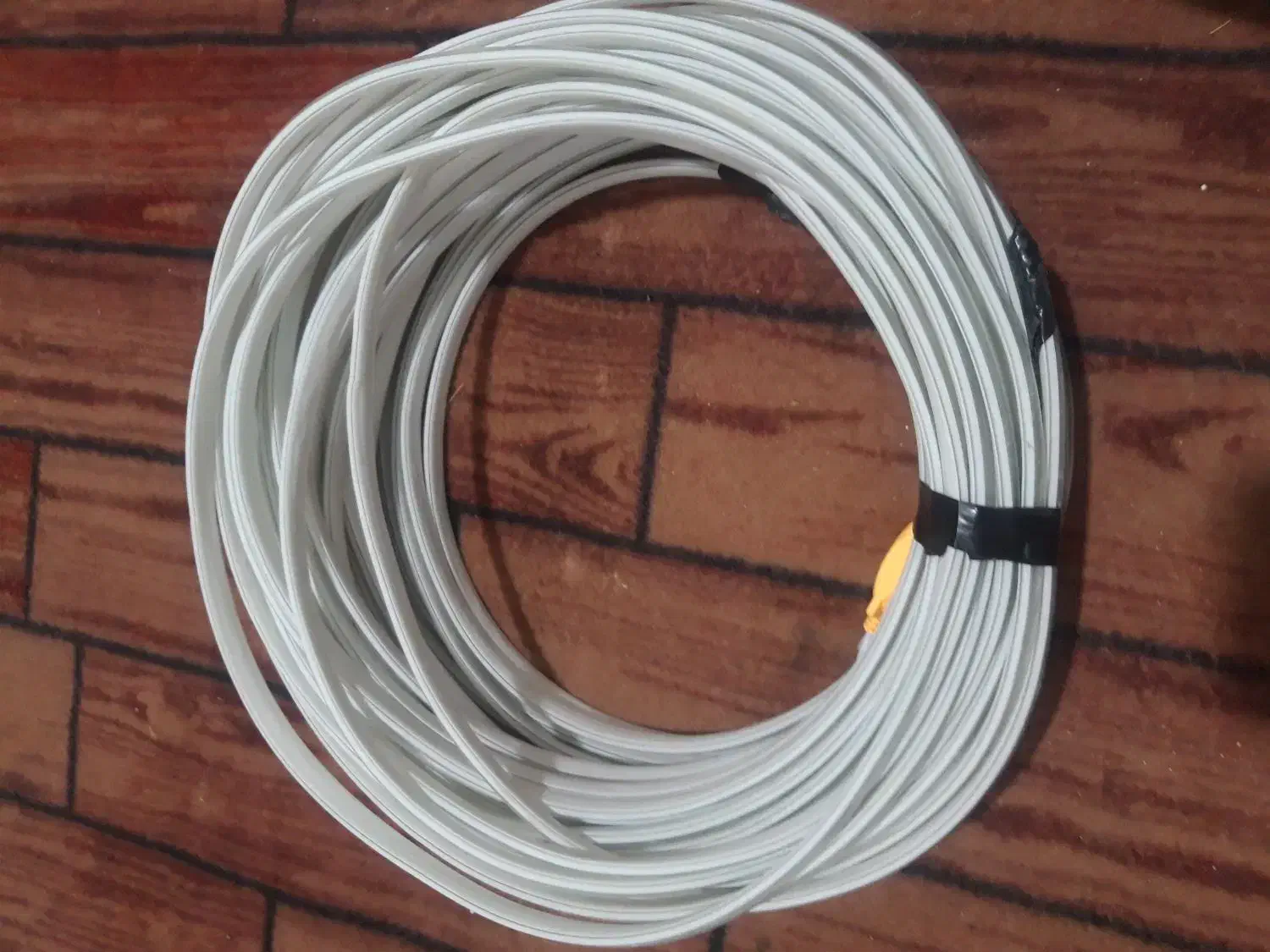 ریسه نورمخفی|ریسه و چراغ تزئینی|همدان, |دیوار