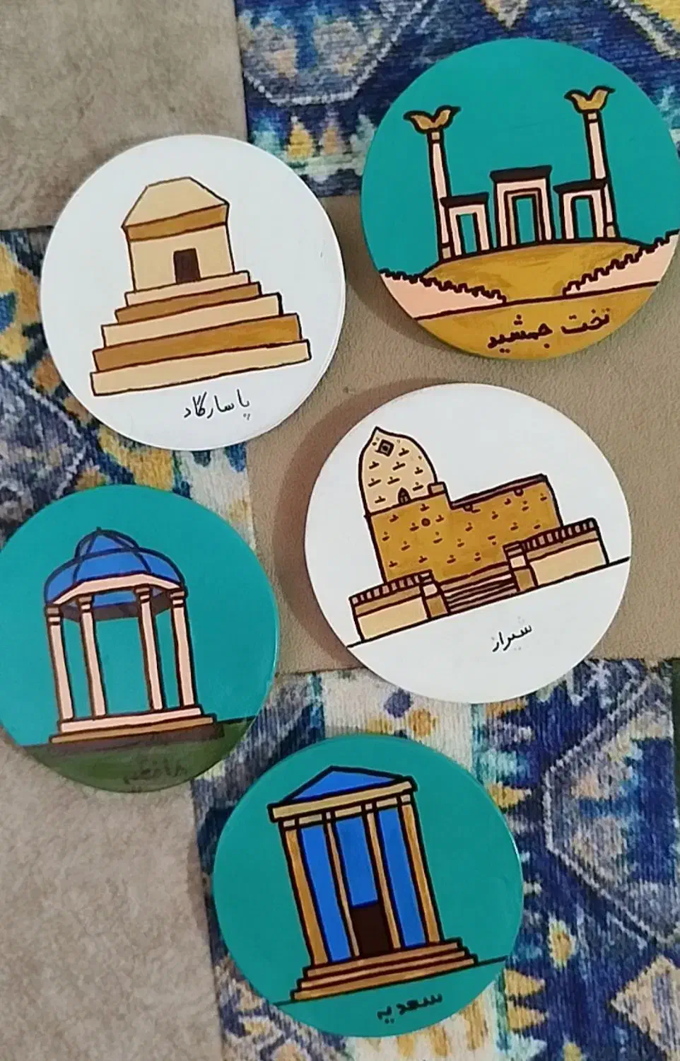مگنت یخچالی|صنایع دستی و سایر لوازم تزئینی|شیراز, کلاهدوز|دیوار