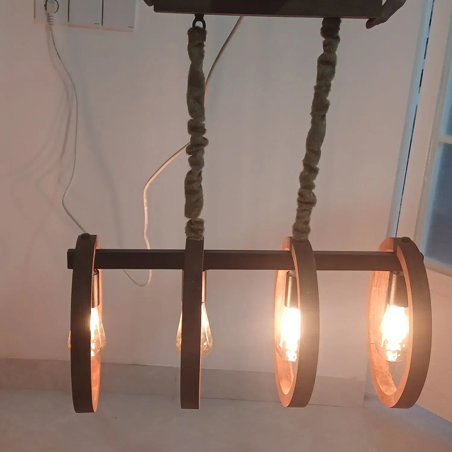 لوستر فروشی مخصوص کافی شاپ|لوستر و چراغ آویز|قشم, |دیوار