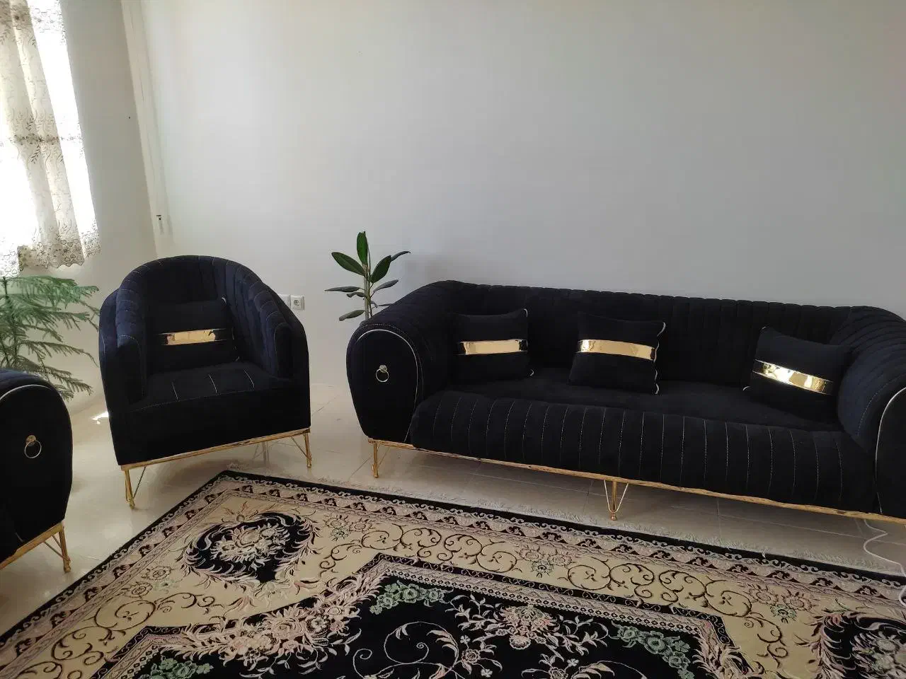 مبل در حد نو|مبلمان خانگی و میز عسلی|شهرکرد, |دیوار